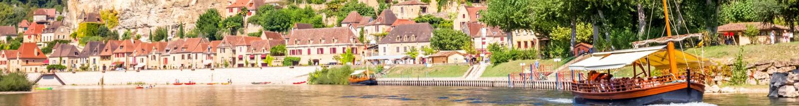 la-roque-gageac-adobestock-227944422-2240